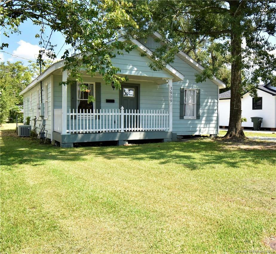 Property Photo:  3909 Auburn Street  LA 70607 