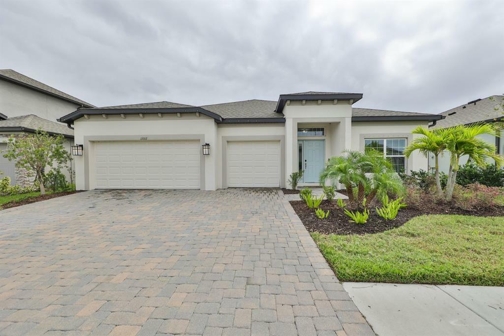 Property Photo:  11002 Sage Canyon Drive  FL 33578 