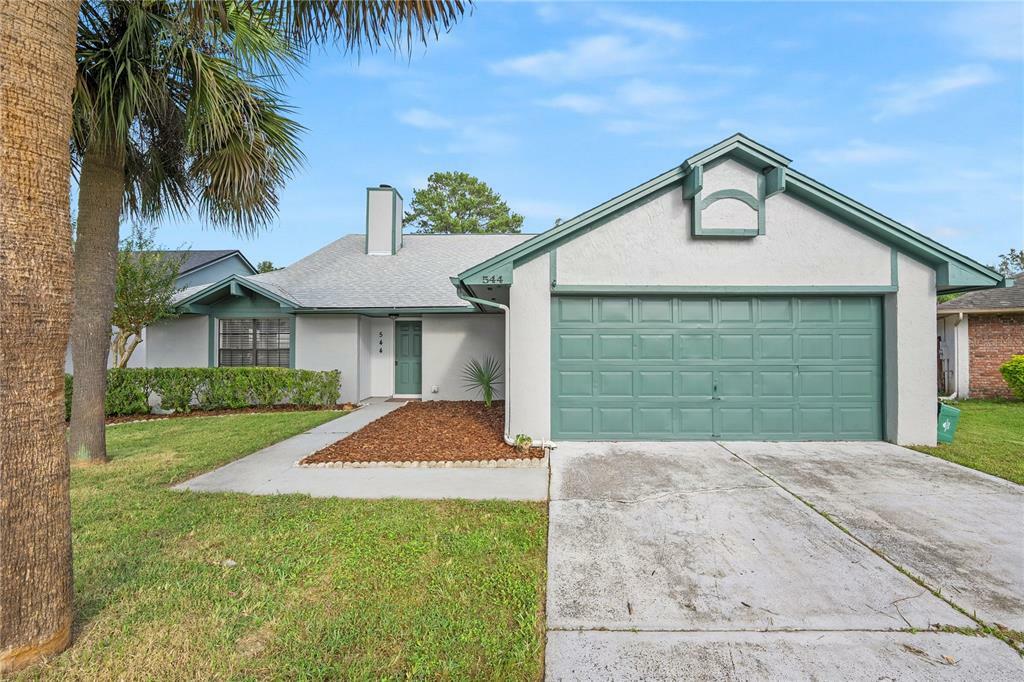 Property Photo: 544 Silvergate Loop FL 32746