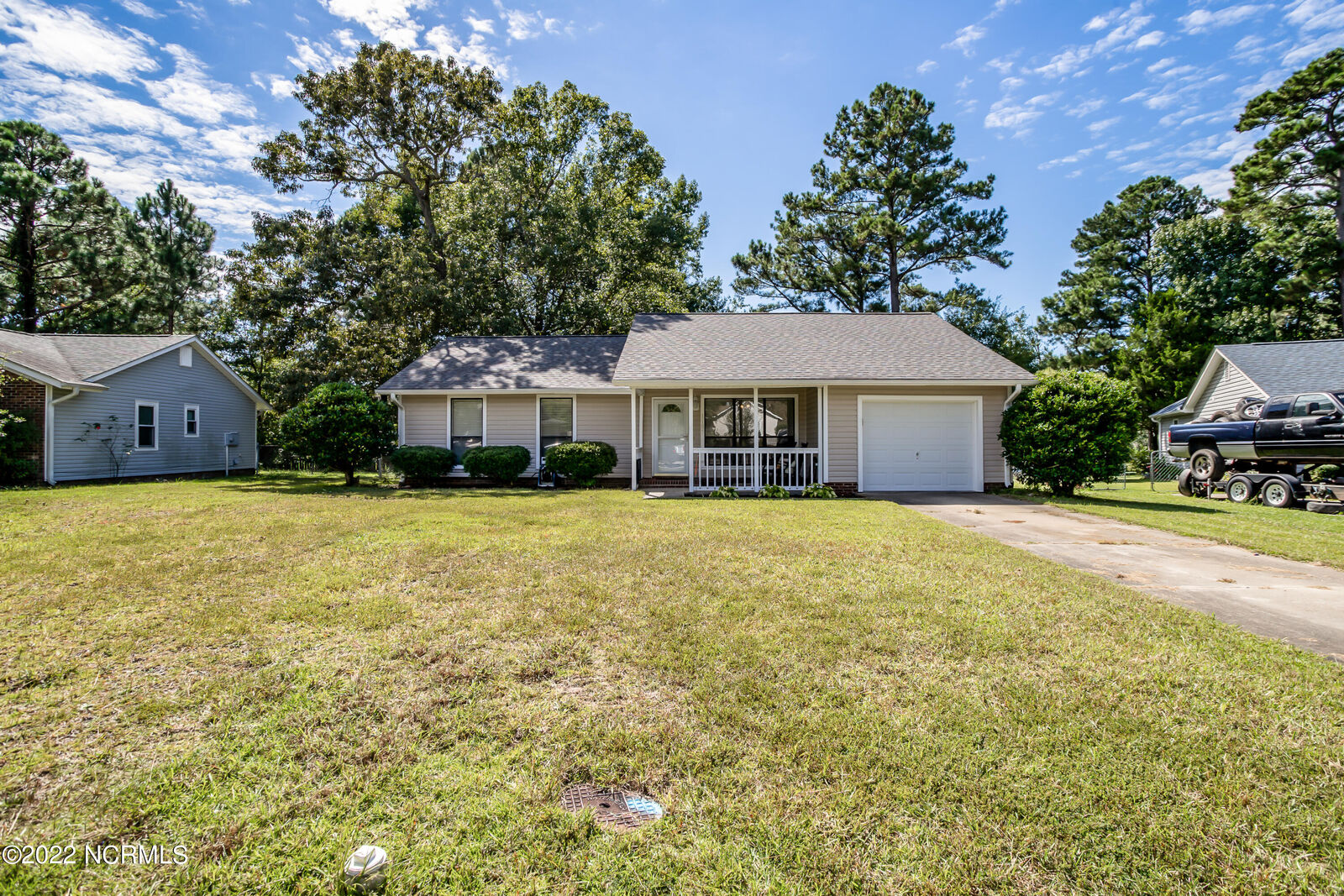 Property Photo:  1107 Massey Court  NC 28546 