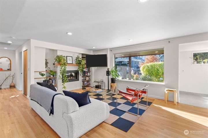 Property Photo:  9316 57th Avenue S  WA 98118 