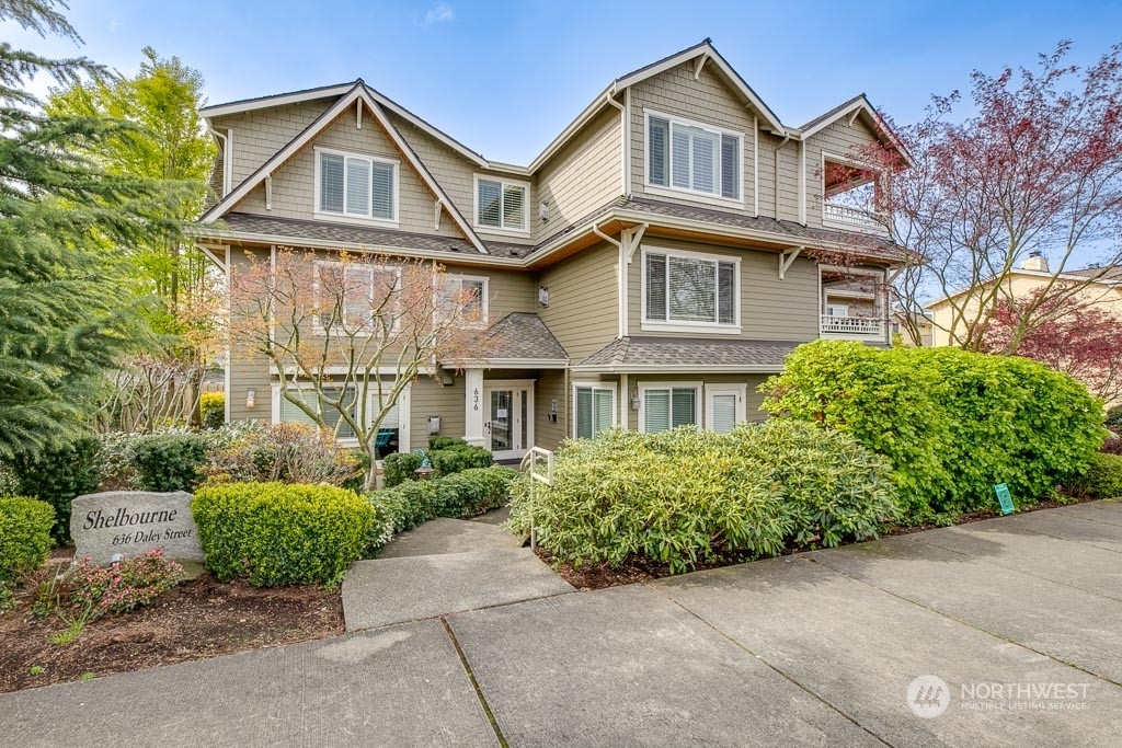 Property Photo:  636 Daley Street 4  WA 98020 