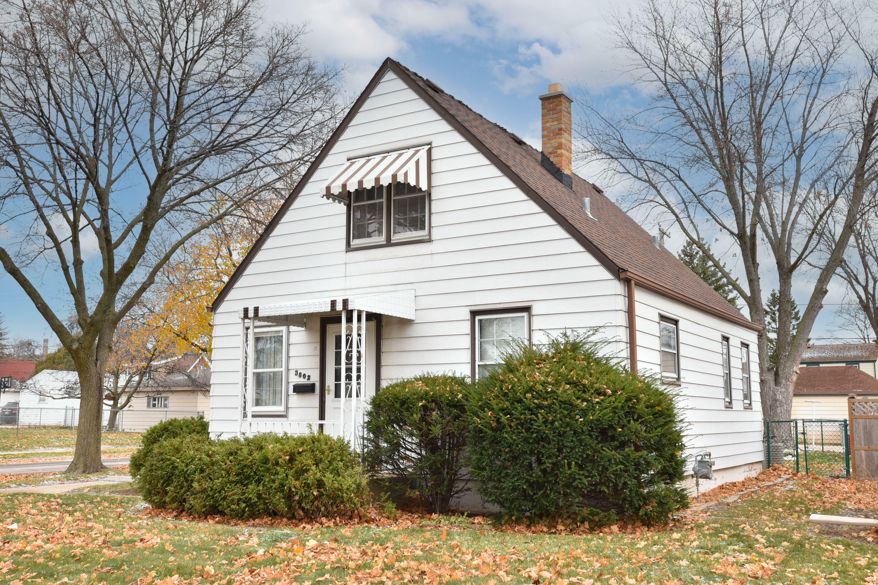 Property Photo:  3802 S 20th St  WI 53221 