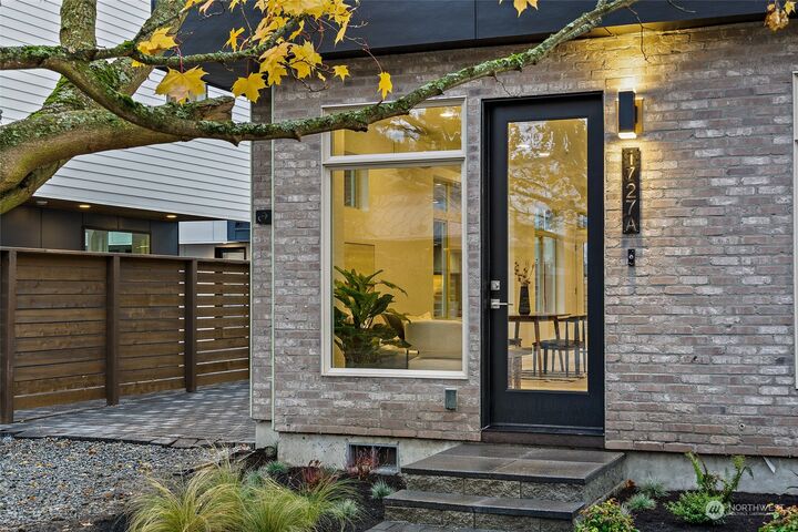 Property Photo:  1727 NW 64th Street A  WA 98107 