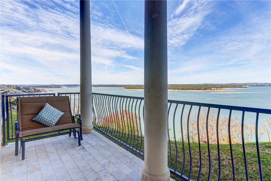 Property Photo:  2918 Ranch Road 620 N N-188  TX 78734 