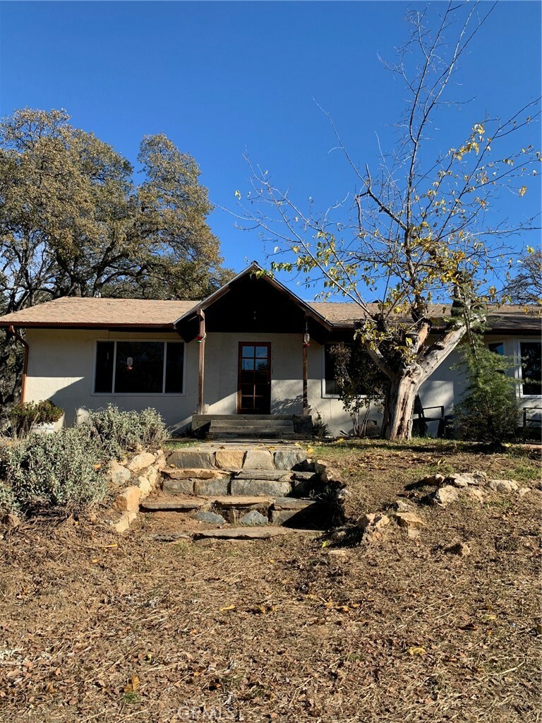 Property Photo:  4812 Pegleg Road  CA 95338 