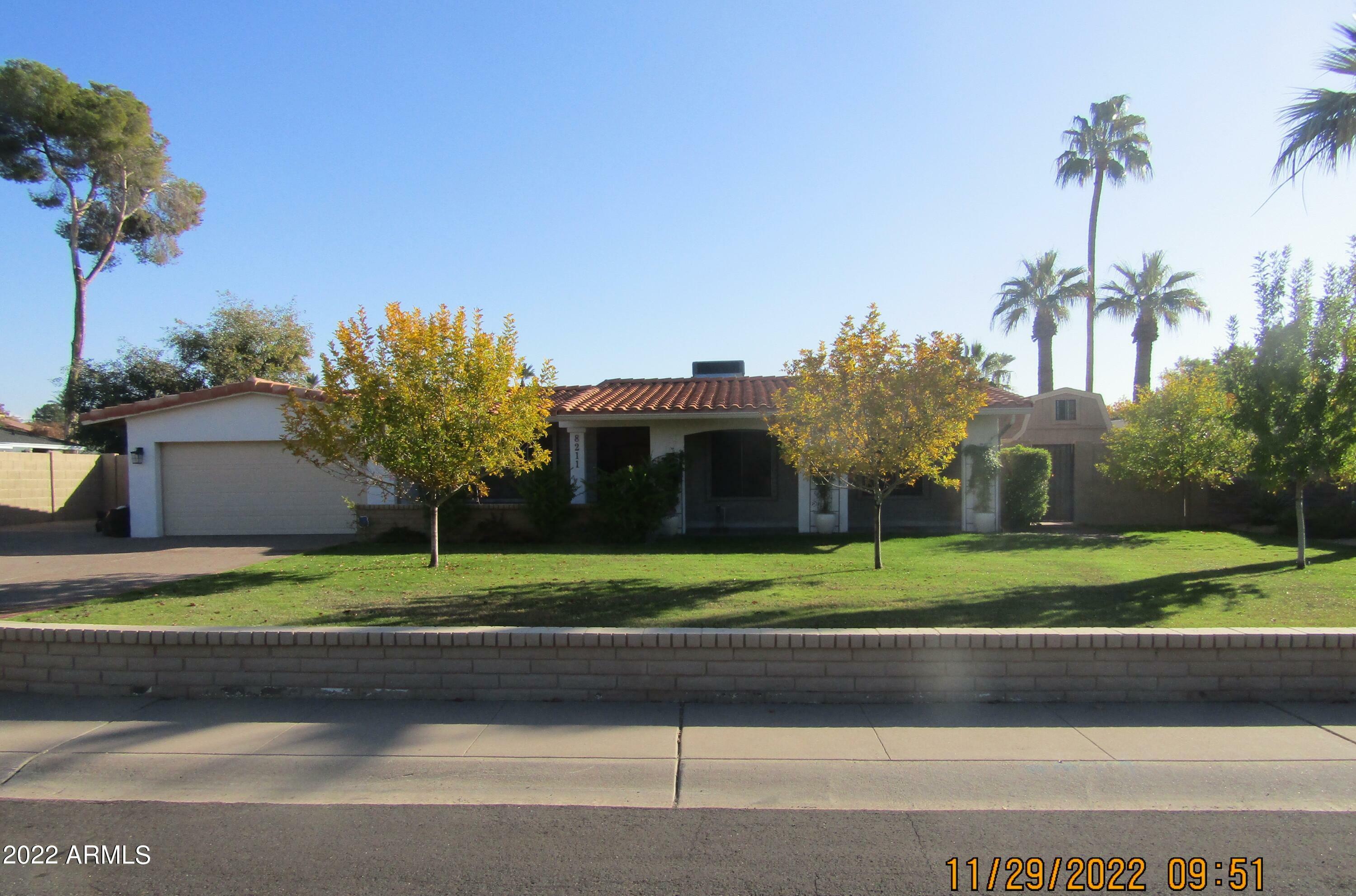 Property Photo:  8211 N 1st Avenue  AZ 85021 