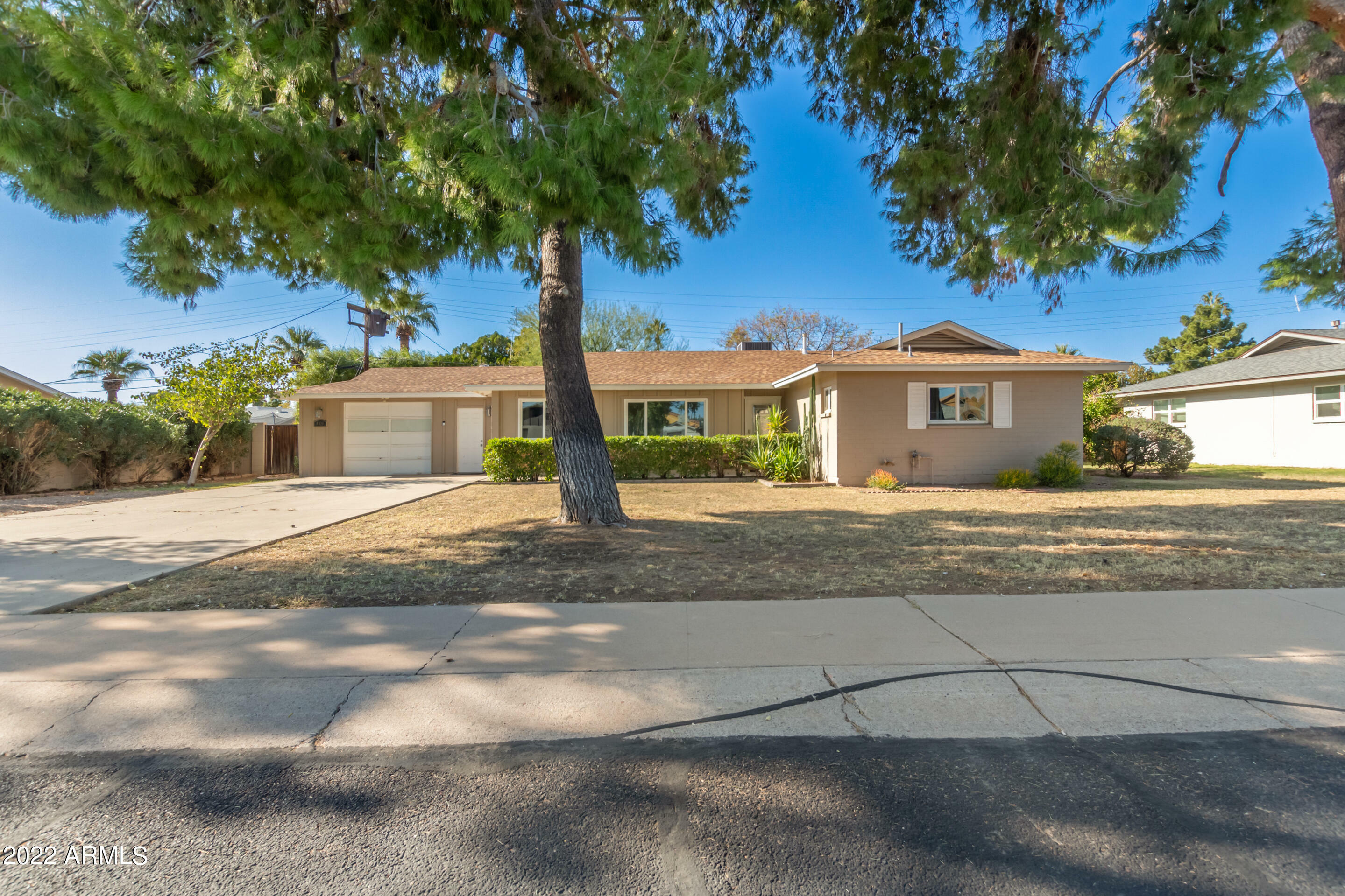 Property Photo:  8836 N 17th Avenue  AZ 85021 