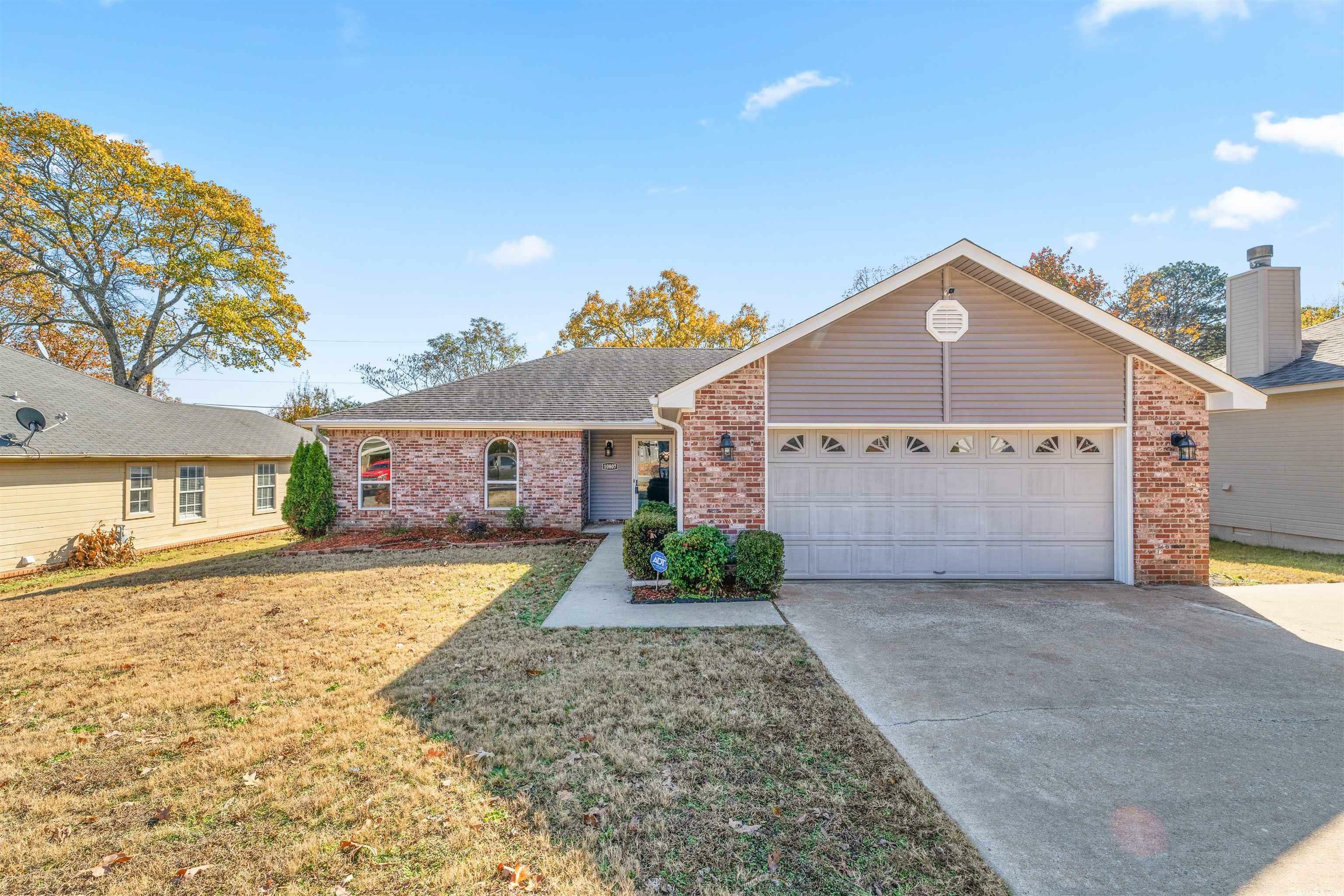 Property Photo:  10807 Chestnut Drive  AR 72120 