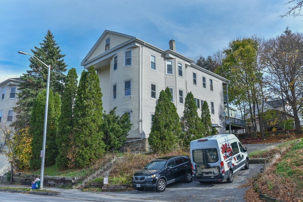 Property Photo: 38 Everard St MA 01605