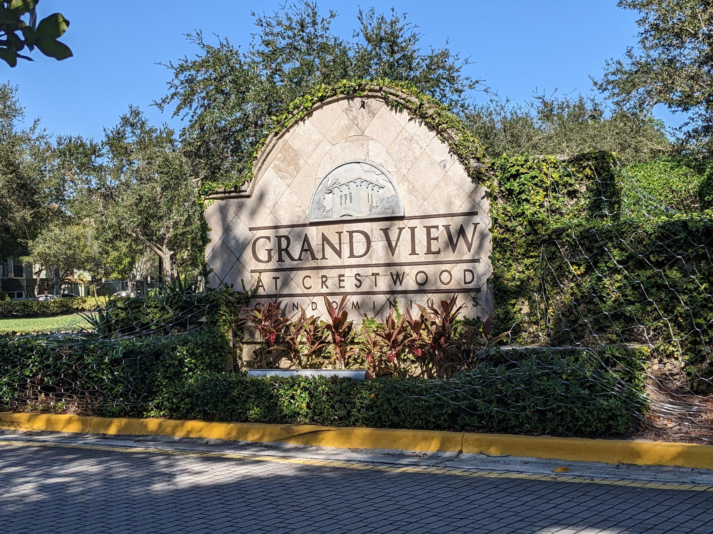 Property Photo: 1500 S Crestwood Court 1505 FL 33411