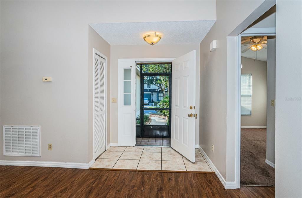 Property Photo: 3914 Penrod Lane FL 33596