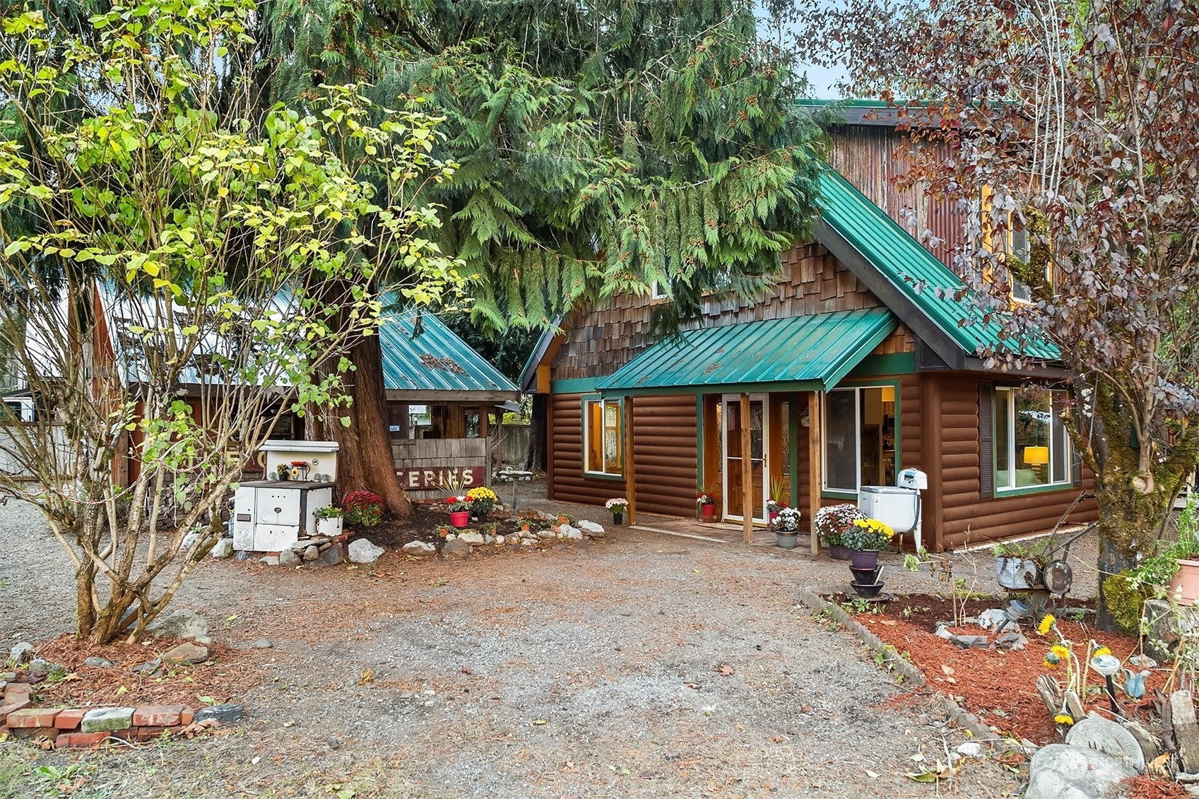 Property Photo:  14619 681st Avenue NE  WA 98224 