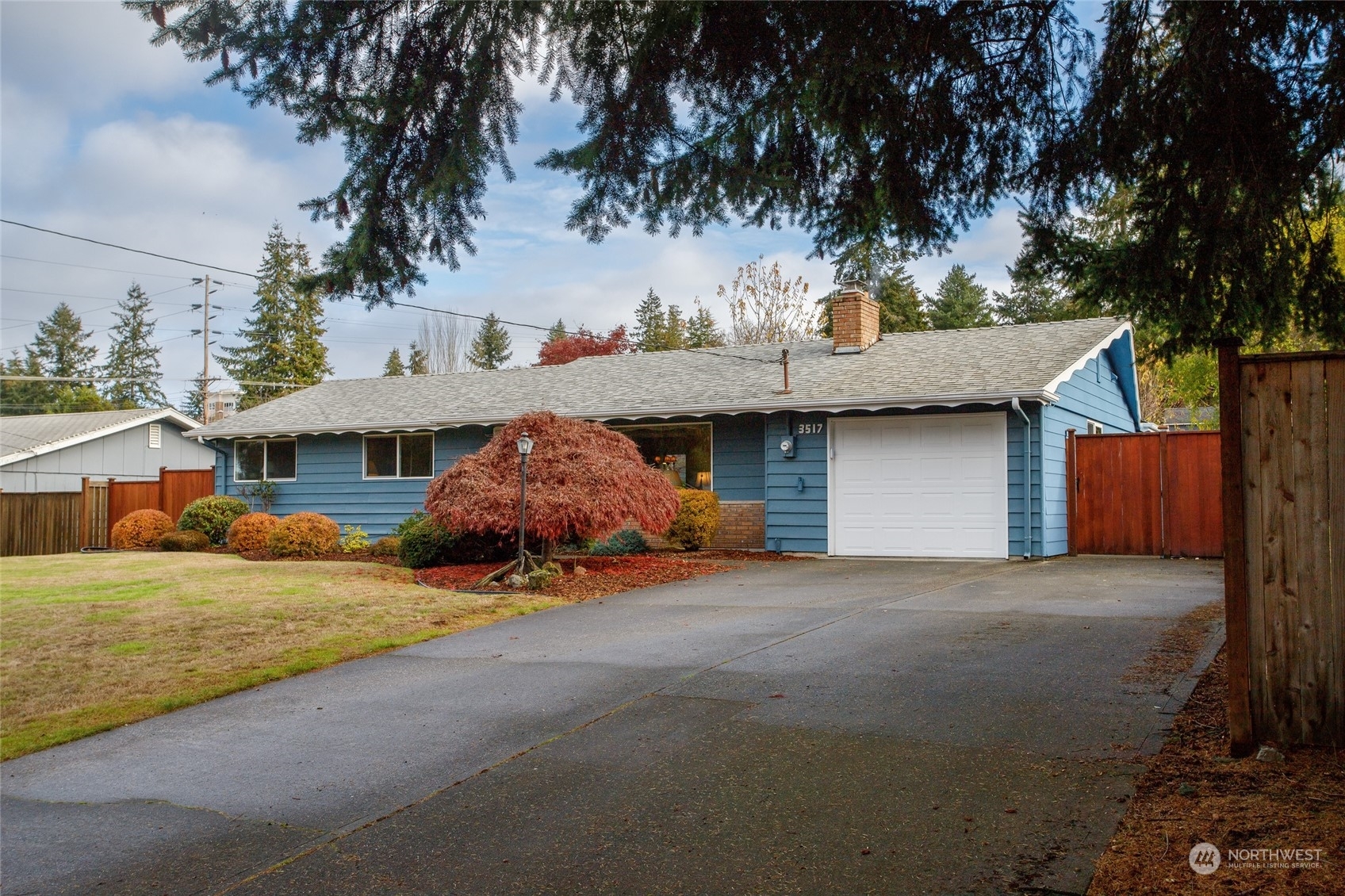 Property Photo:  3517 Oas Drive W  WA 98466 