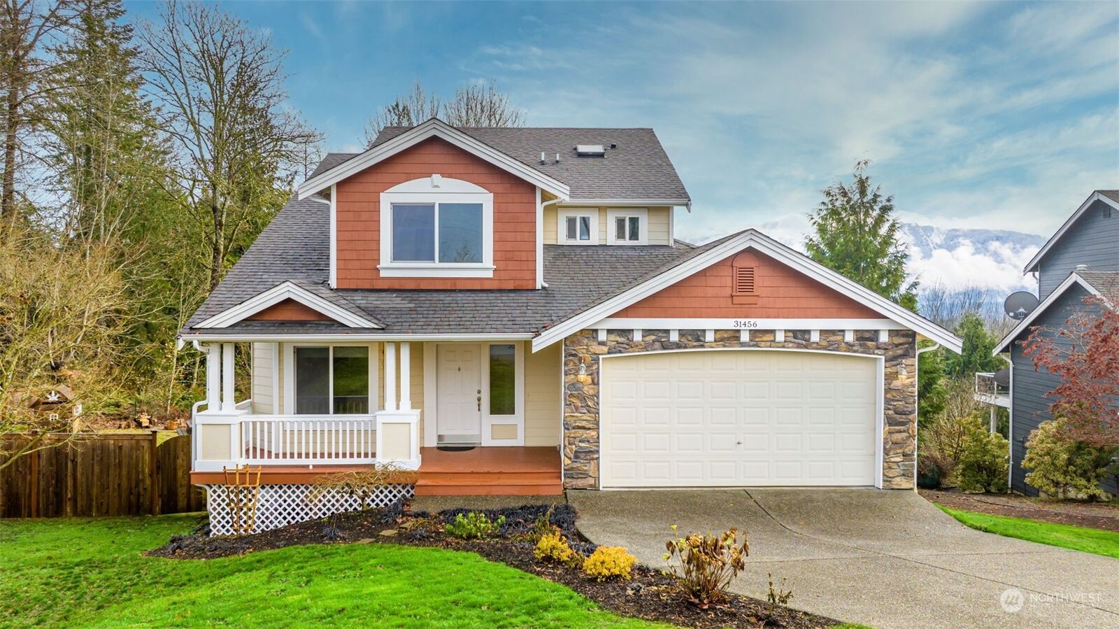 Property Photo:  31456 Rosewood Drive  WA 98294 