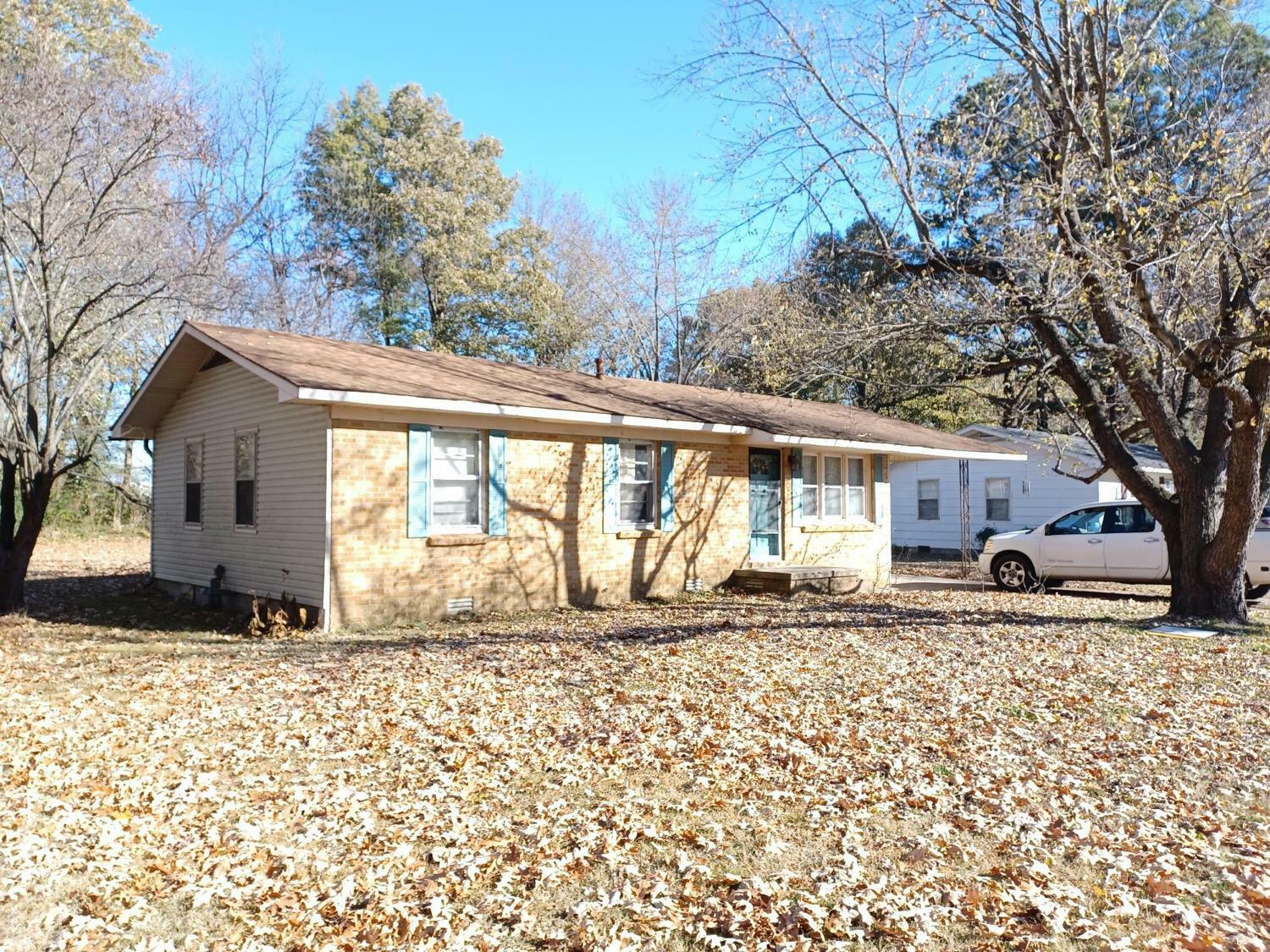 Property Photo:  772 E Miller Street  AR 72454 