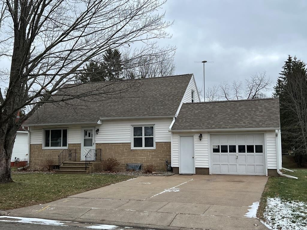 Property Photo: 3815 Carl Street WI 54401