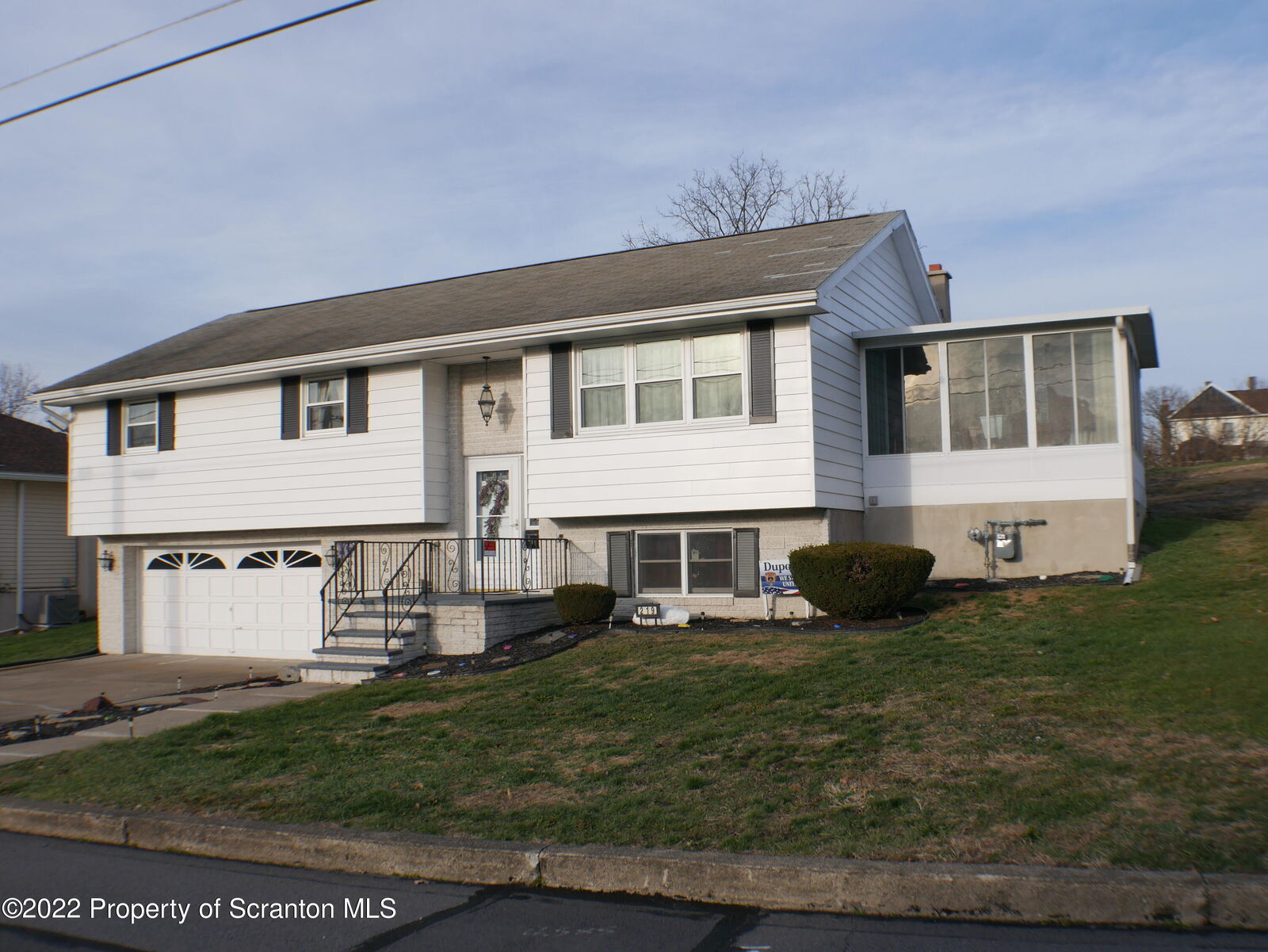 Property Photo: 219 Hillside Ave PA 18641