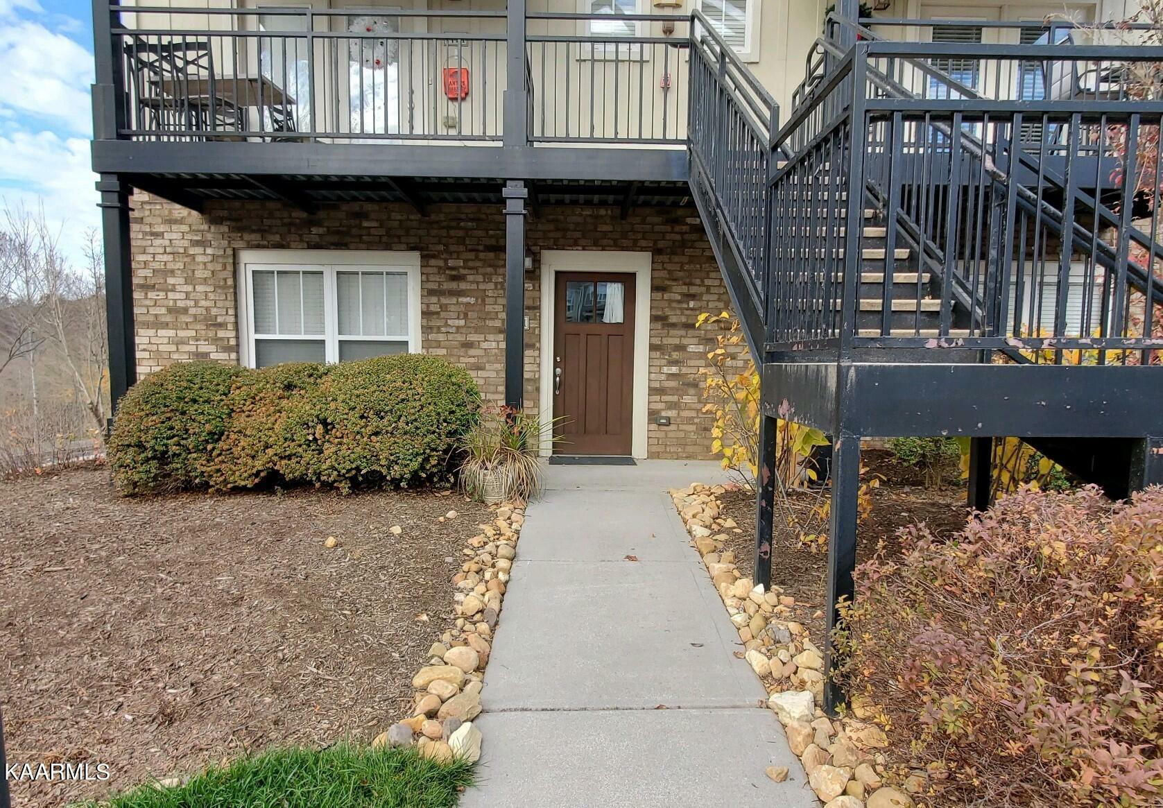 Property Photo:  1105 Tree Top Way Apt 1711  TN 37920 