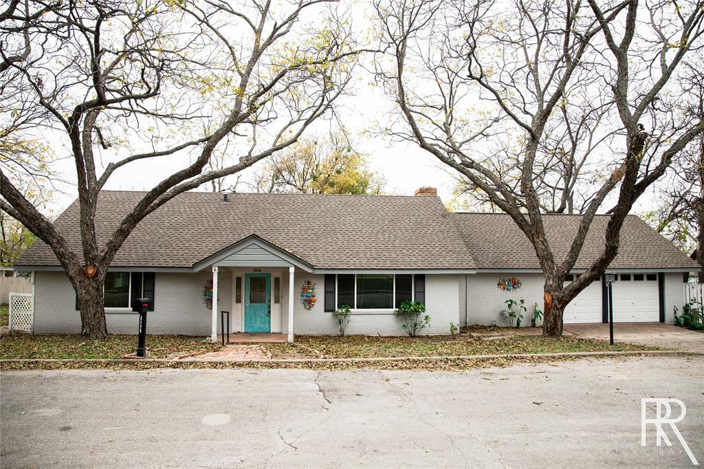 Property Photo: 804 Tanglewood Avenue TX 76442