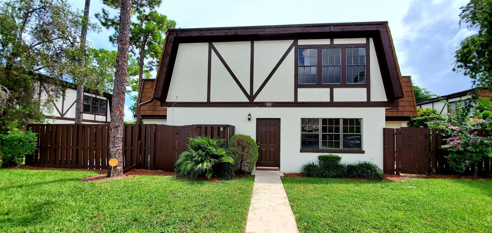 Property Photo:  124 Weybridge A Circle A  FL 33411 