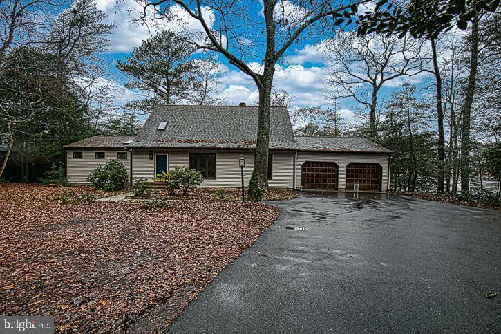 Property Photo:  810 Colony Drive  MD 21804 