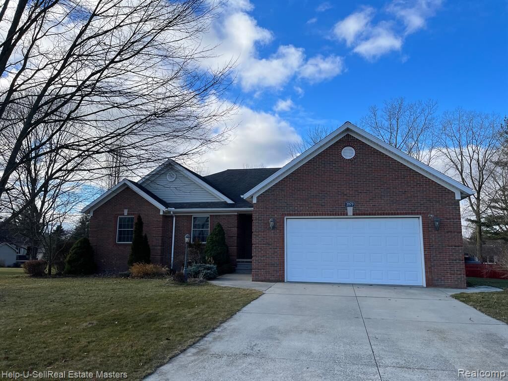 Property Photo:  3979 Arlington Avenue  MI 48059 3764 