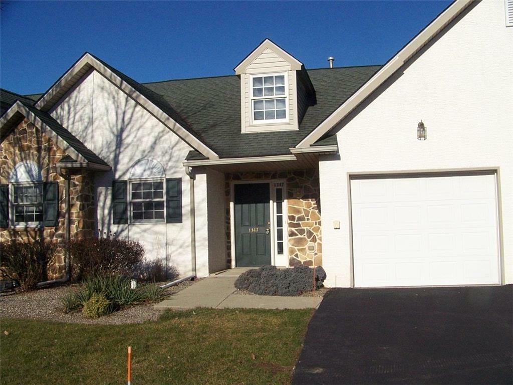 1347 Harvest Drive South  Forks Twp PA 18040 photo