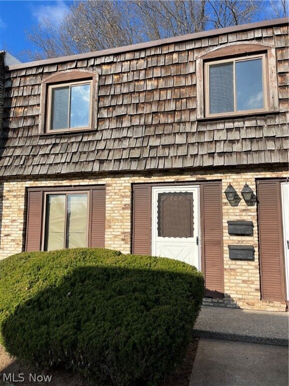Property Photo:  1651 Mentor Avenue 707  OH 44077 