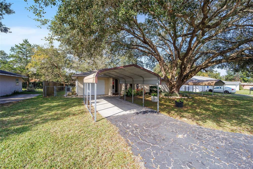 Property Photo:  484 Water Run  FL 34472 