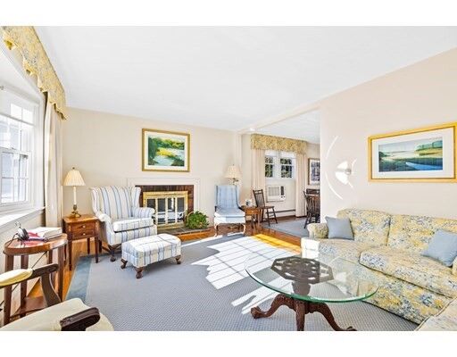 Property Photo: 24 Leslie Rd MA 01605