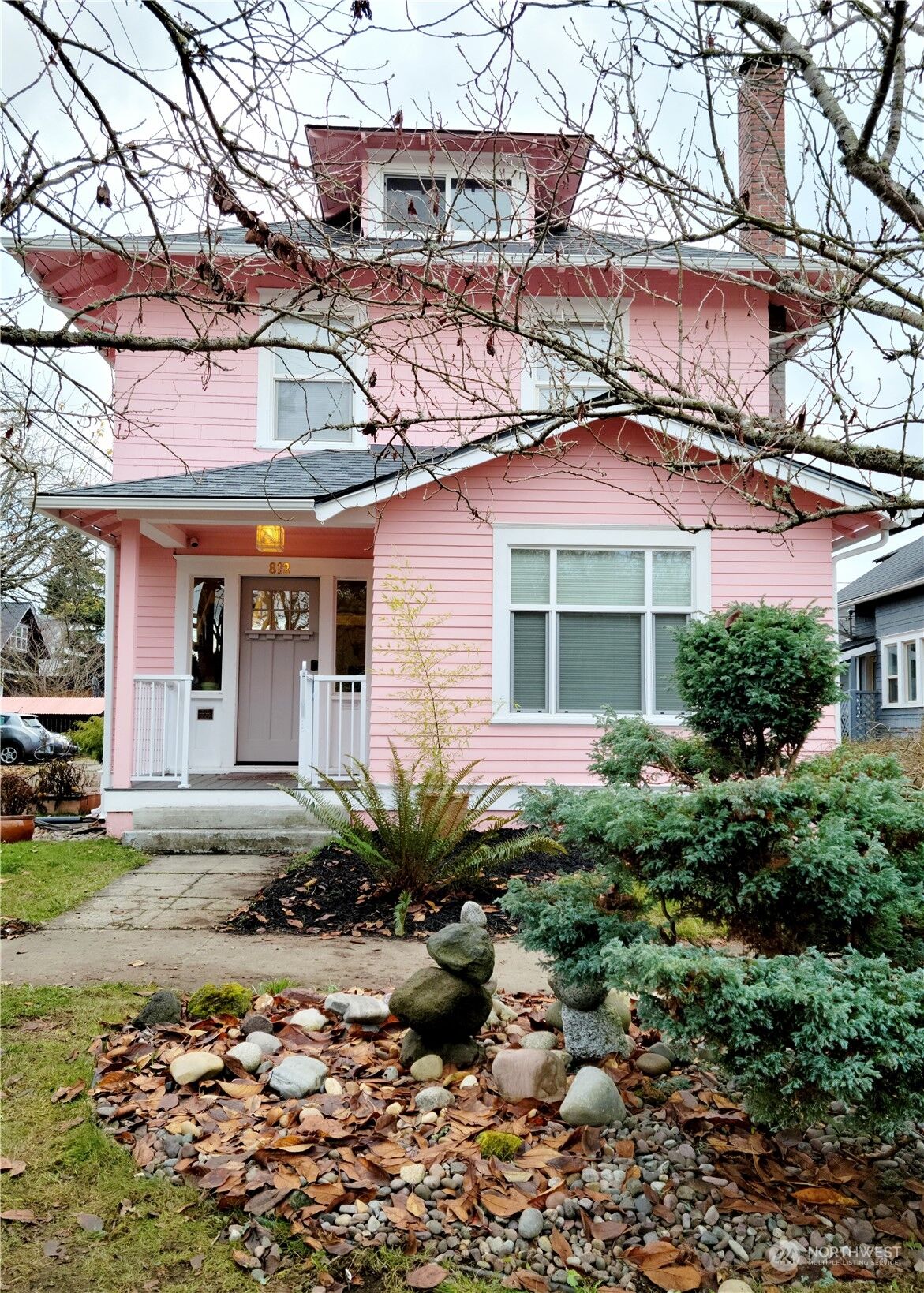 Property Photo:  812 N Cedar Street  WA 98406 