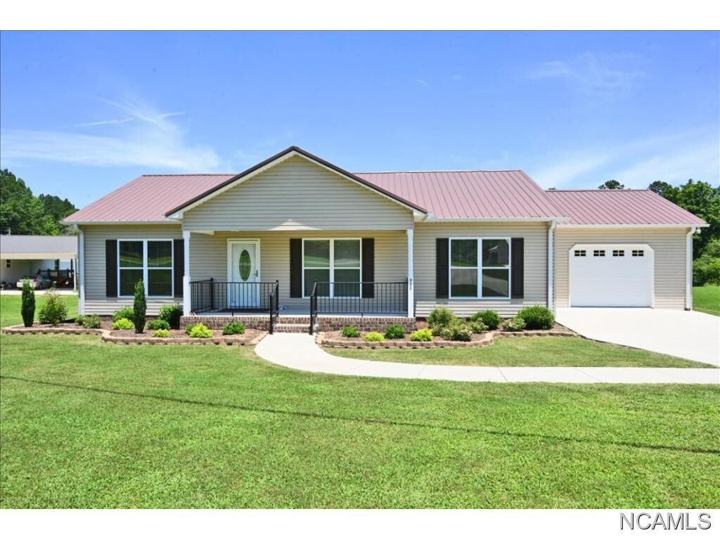 Property Photo:  853 Hopewell Dr  AL 35077 