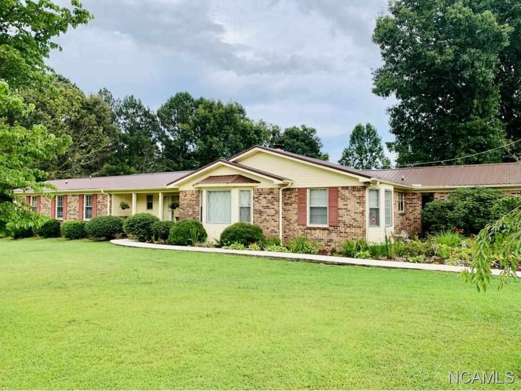 Property Photo: 310 Co Rd 717 AL 35055