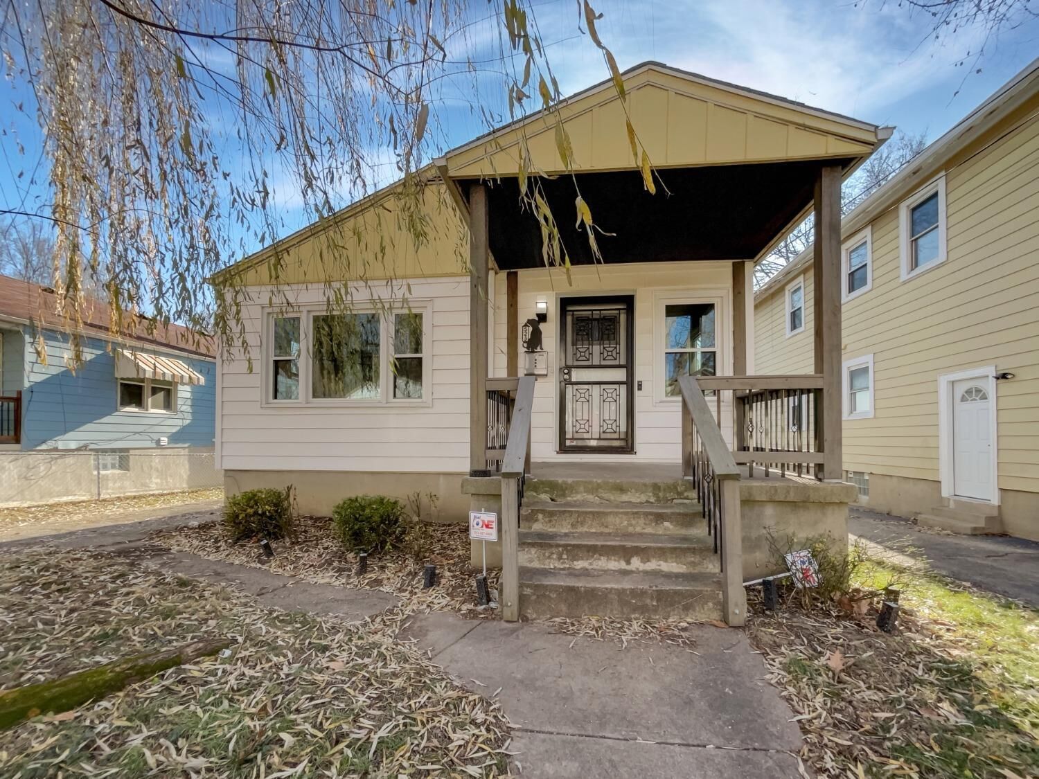 Property Photo:  523 Flatt Ter  OH 45232 