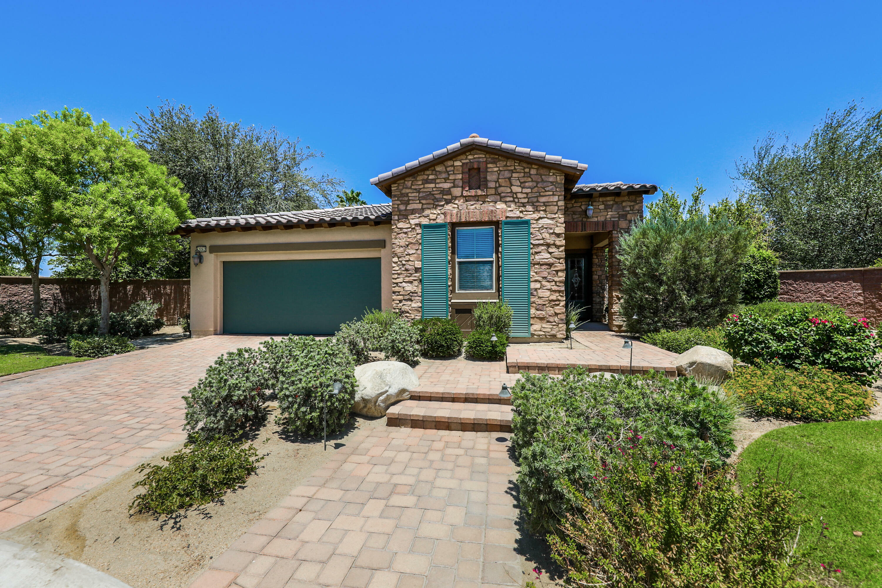 Property Photo:  51062 Sorrel Court  CA 92201 