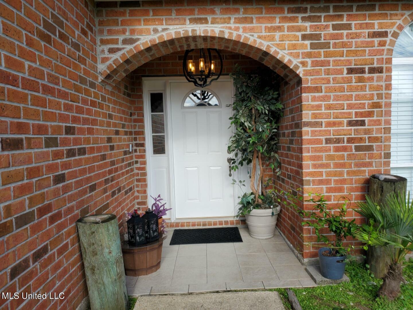 Property Photo: 6900 Gregory Drive MS 39532