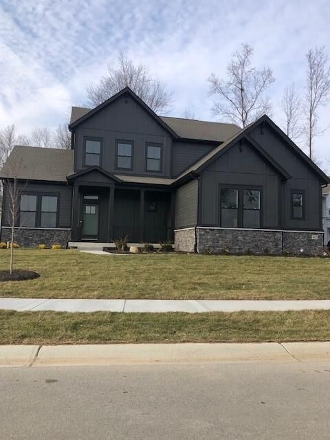 Property Photo: 18522 Edinbrook Court IN 46074