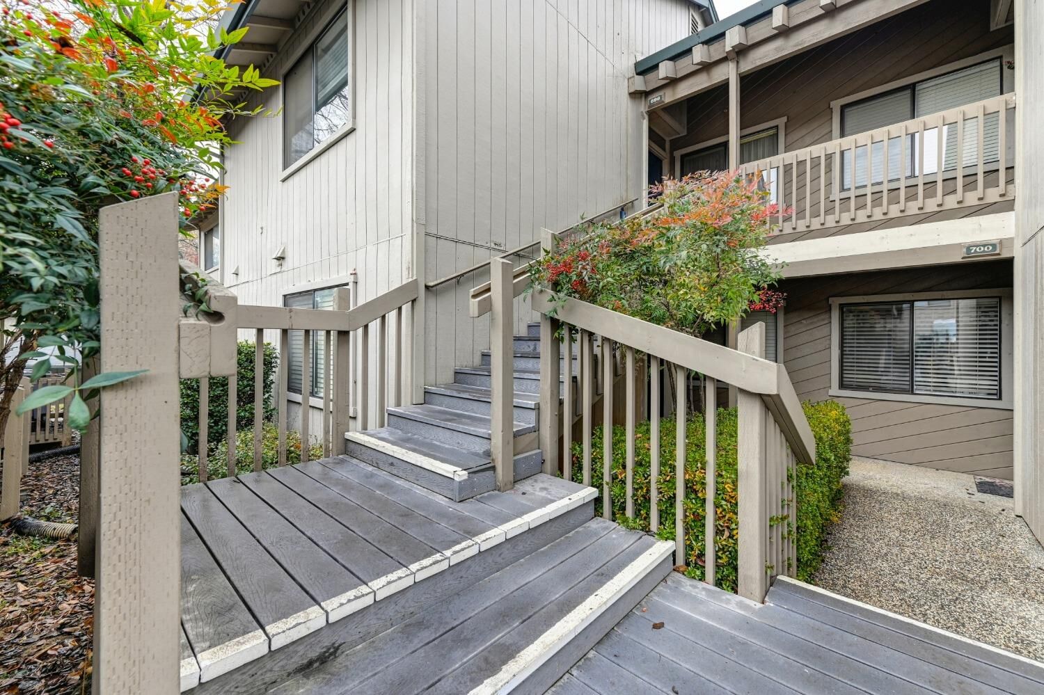 Property Photo: 698 Dorothy Way 26 CA 95603