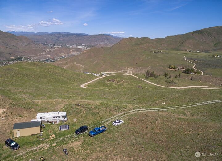 Property Photo:  898 Chelan Hills Acres Road  WA 98843 