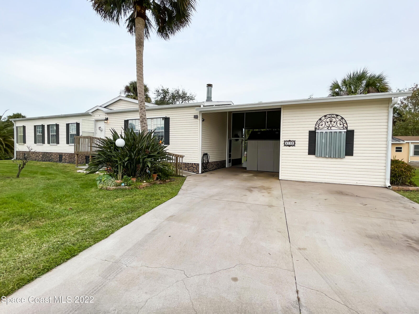 Property Photo:  4102 Balsa Place  FL 32926 