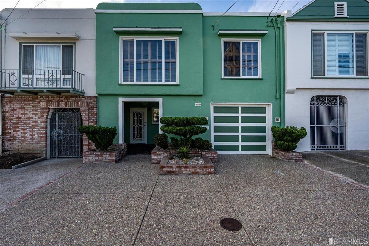 Property Photo:  1991 43rd Avenue  CA 94116 