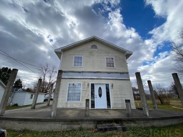 Property Photo:  203 E Center Street  IN 46562-8932 