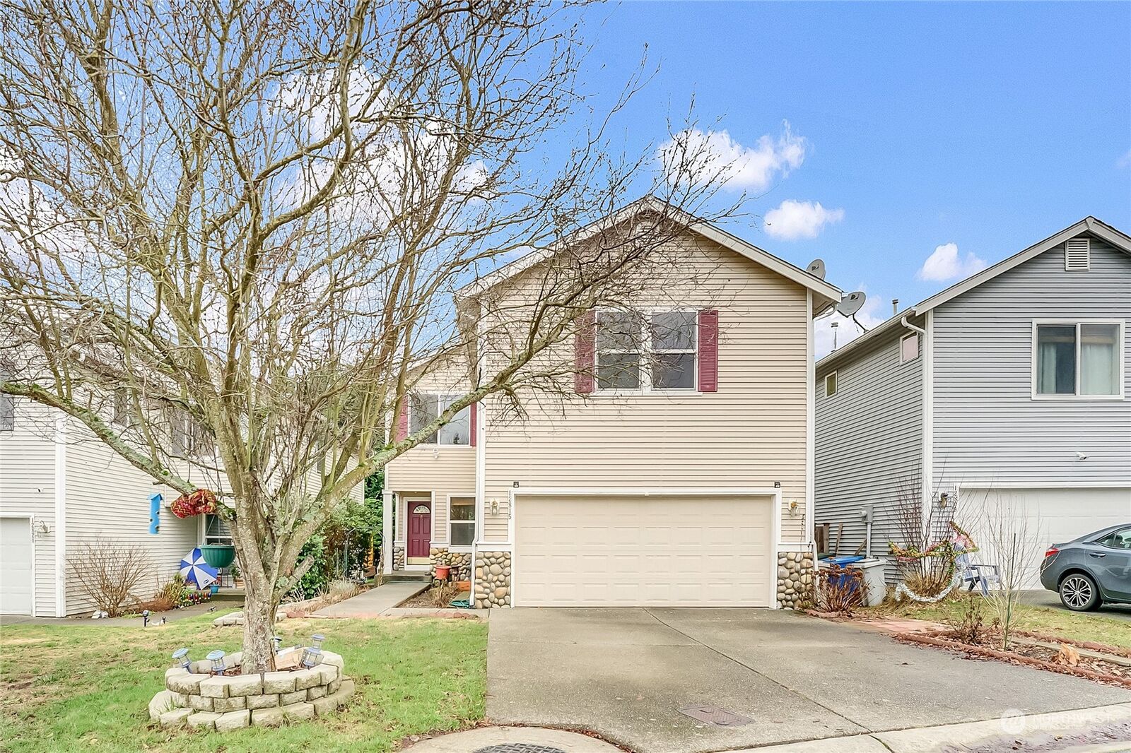 Property Photo:  12815 SE 225th Court  WA 98031 