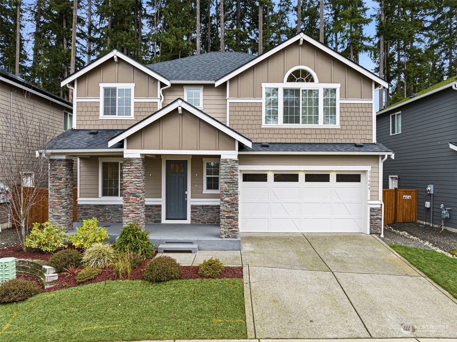 Property Photo:  11409 Heather Place  WA 98332 