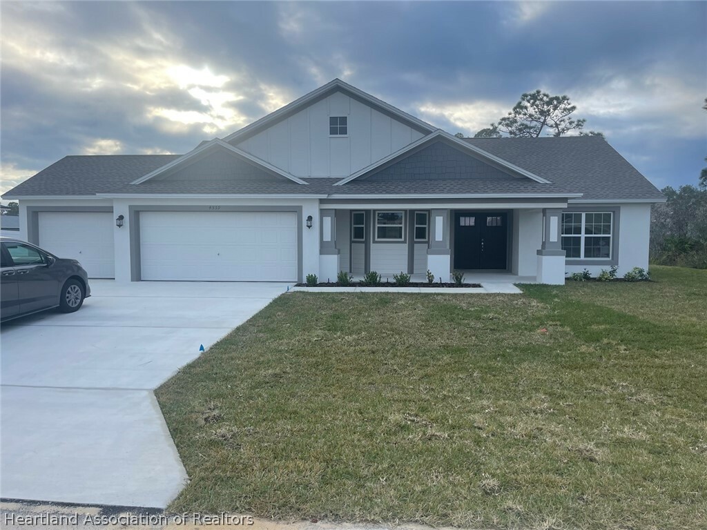 Property Photo: 4559 San Ignacio Drive FL 33872