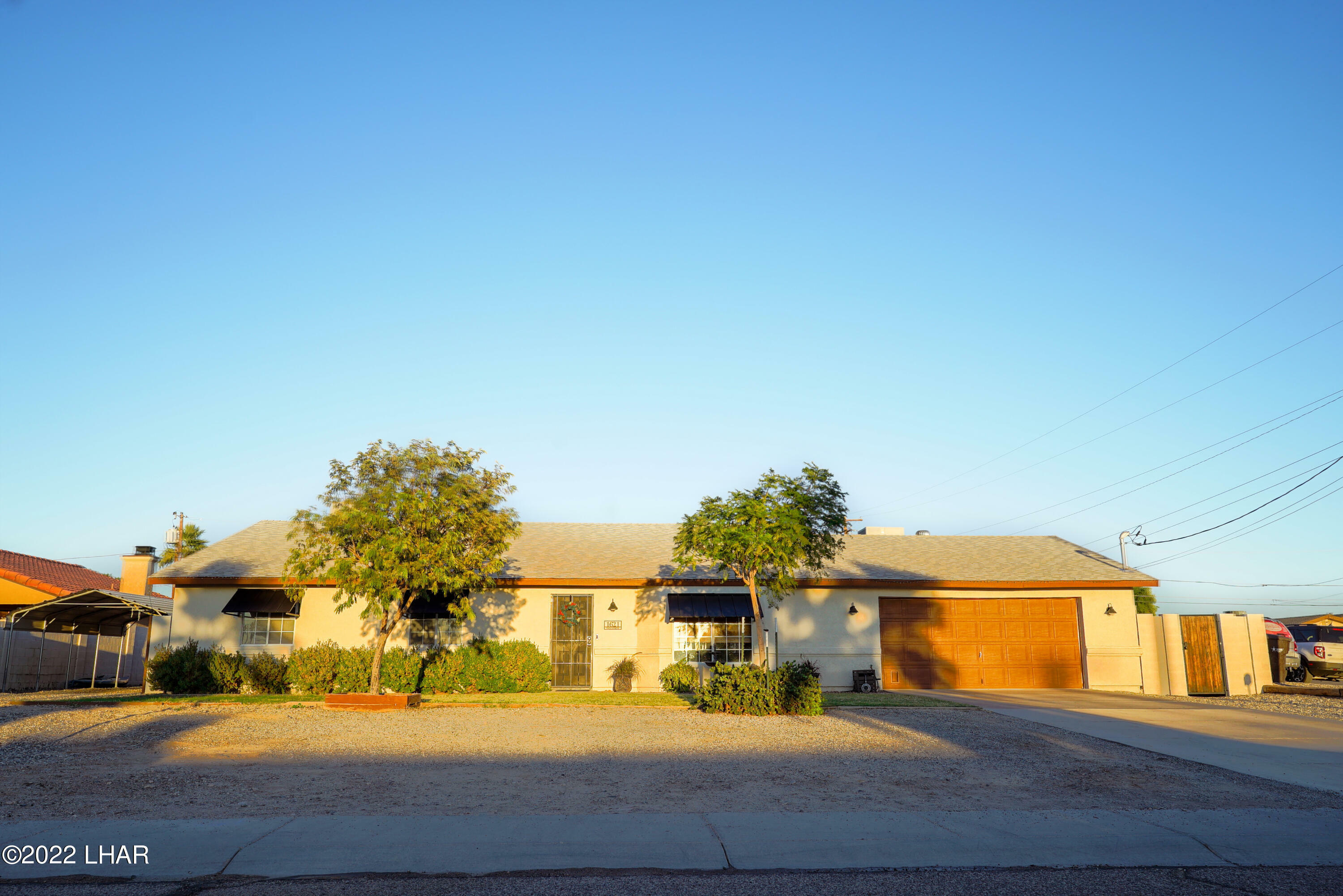 Property Photo:  1621 S Palo Verde Ave  AZ 85344 