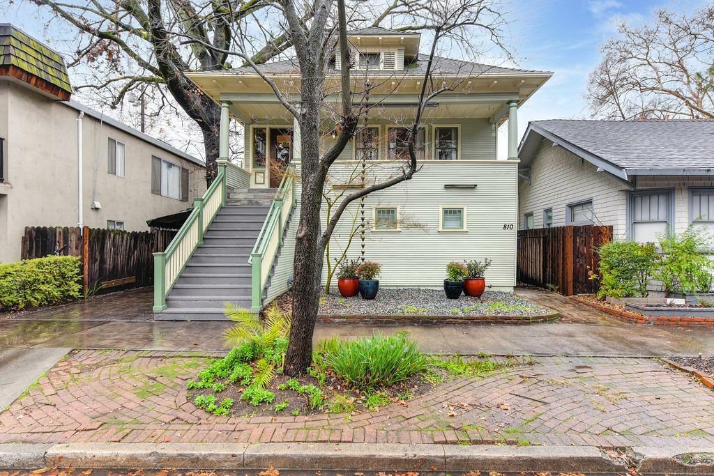 Property Photo:  810 812 28th Street  CA 95816 