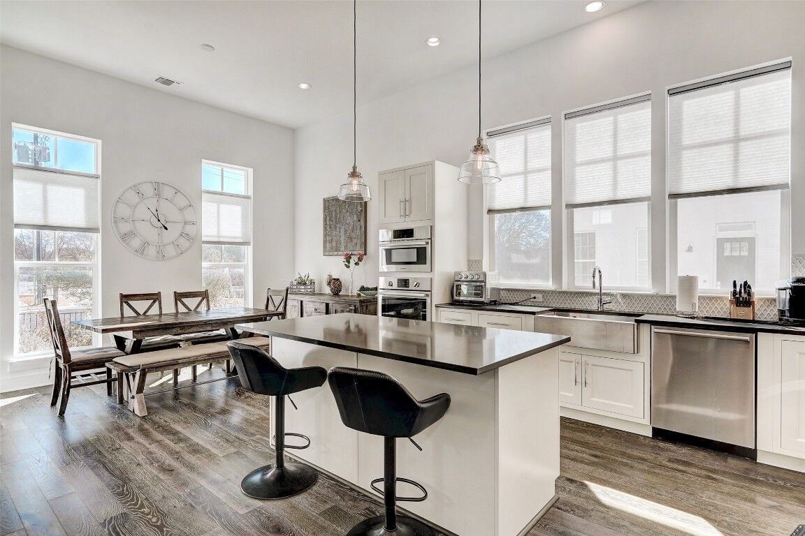 Property Photo:  4800 Springdale Road  TX 78723 