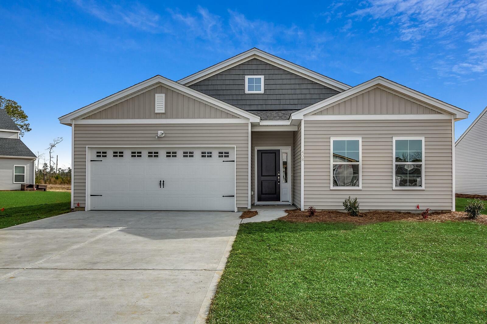 Property Photo: 330 Gothenburg Trail SC 29486
